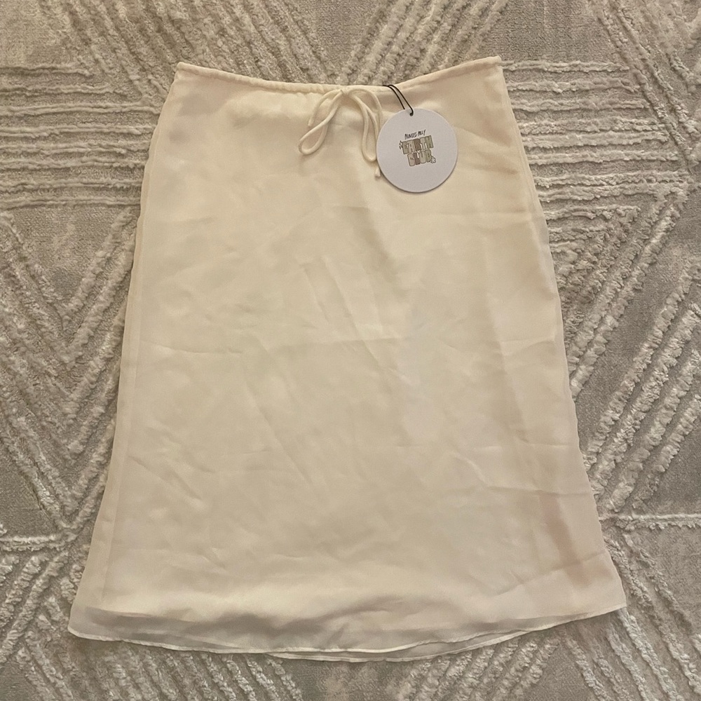 Midi cream skirt